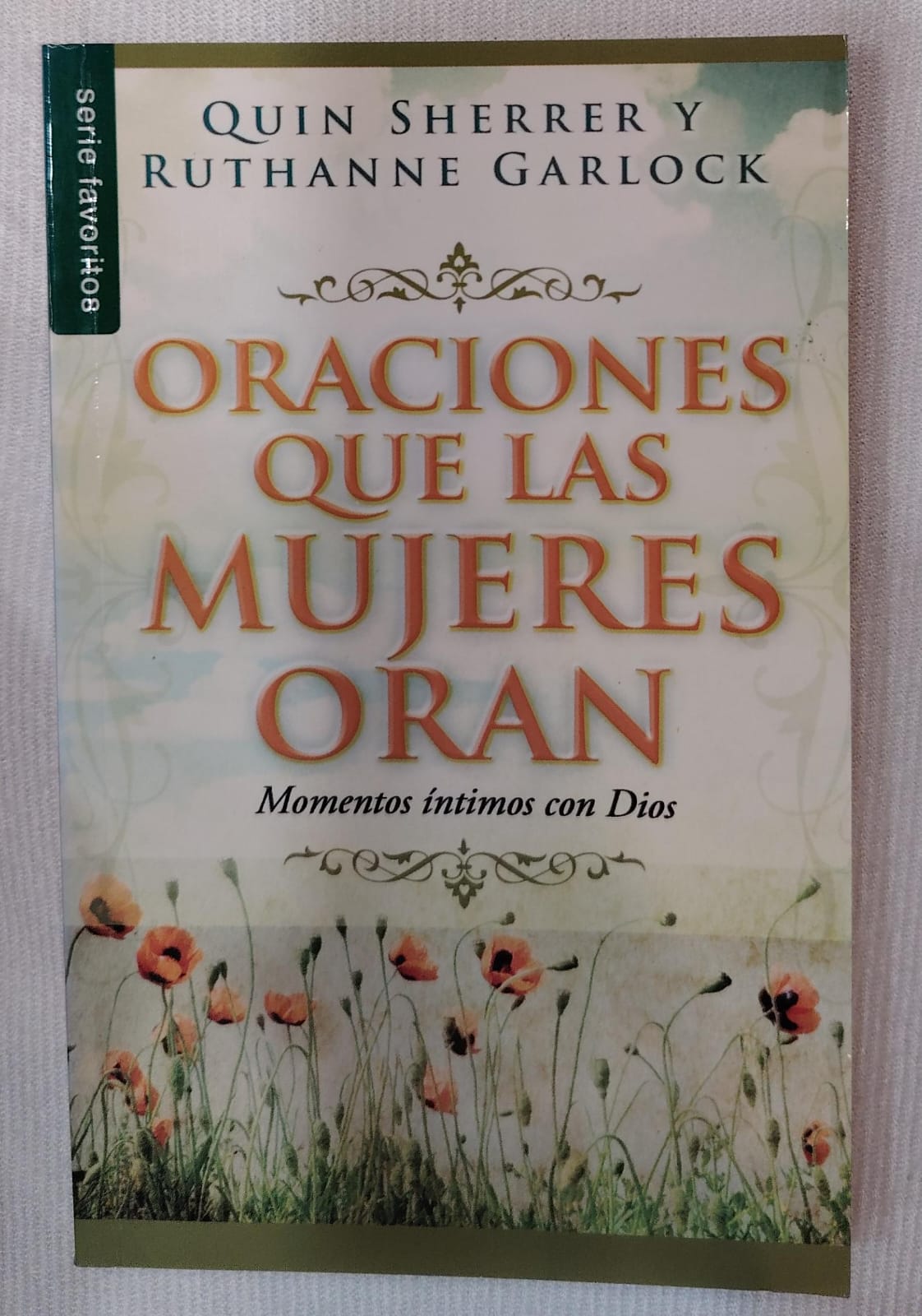 ORACIONES QUE LAS MUJERES ORAN