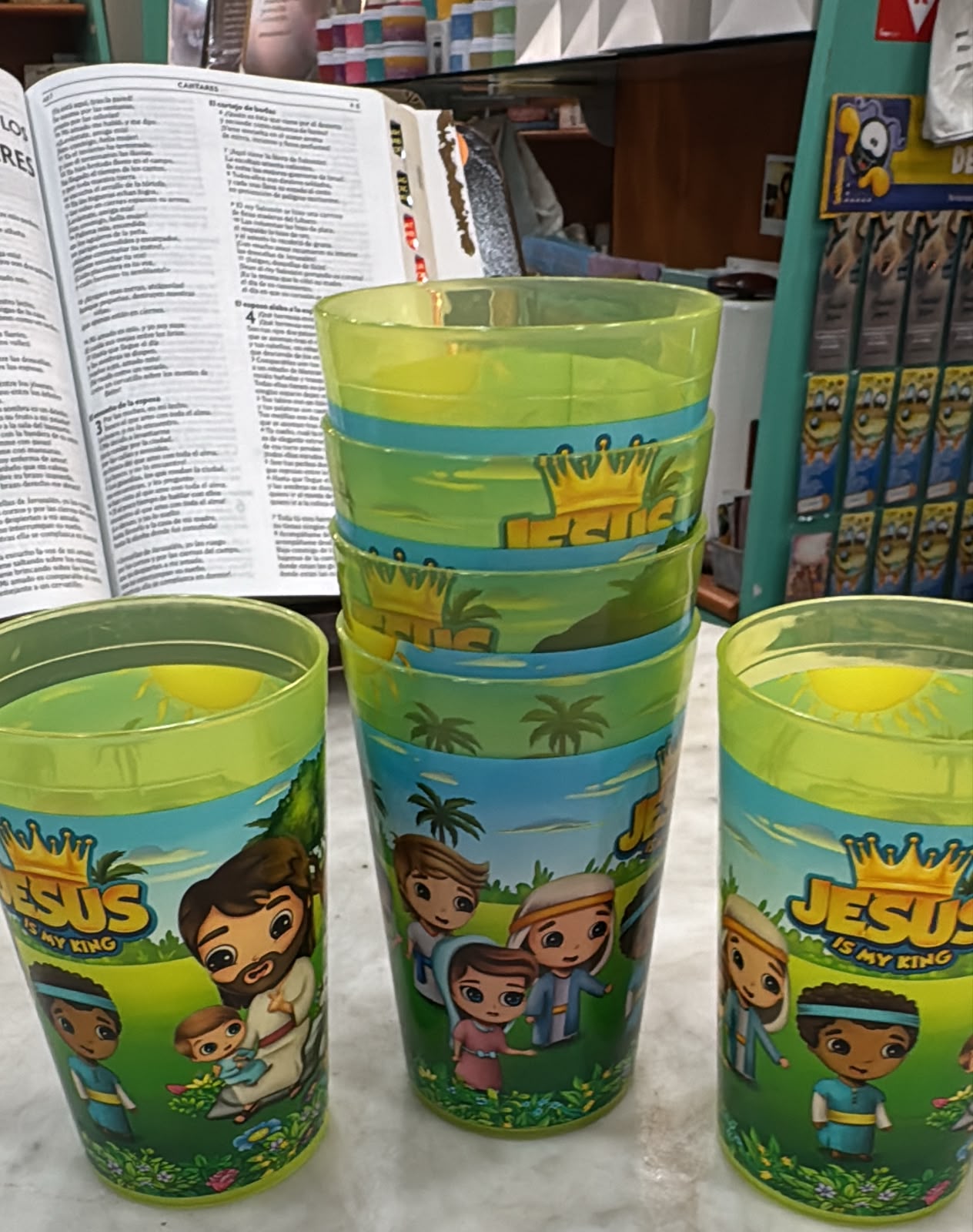 VASOS COLOR VERDE