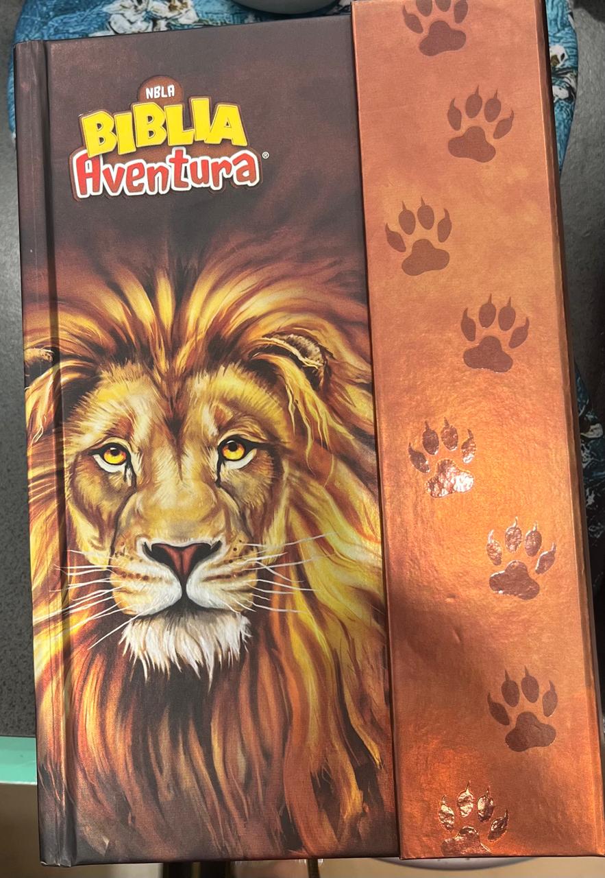 NBLA BIBLIA AVENTURA / PORTADA CARA DE LEON