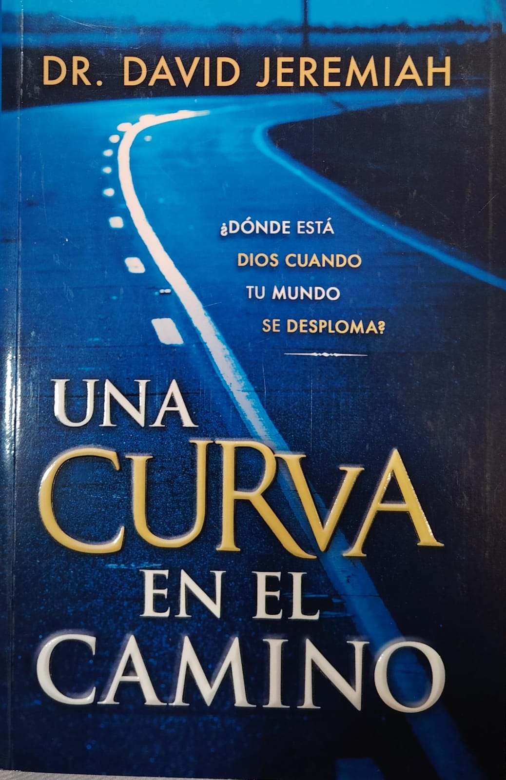 UNA CURVA EN EL CAMINO