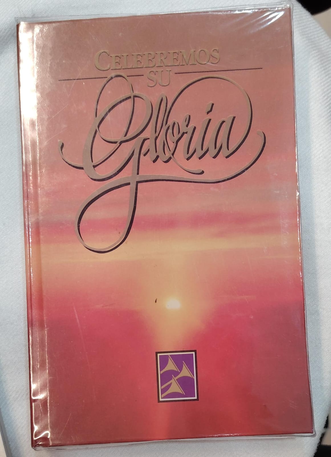 CELEBREMOS SU GLORIA