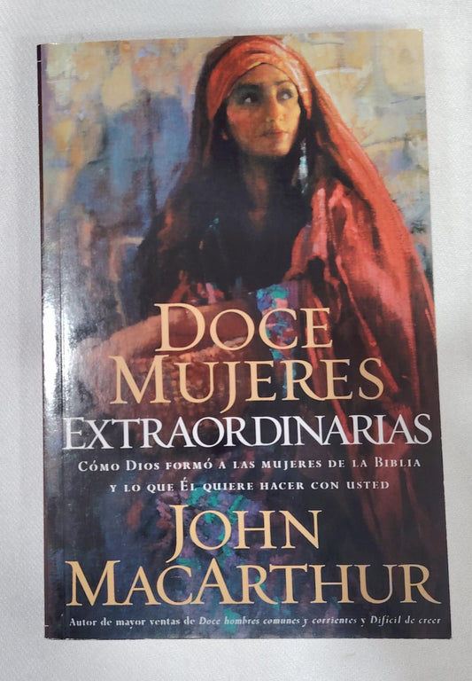 DOCE MUJERES EXTRAORDINARIAS
