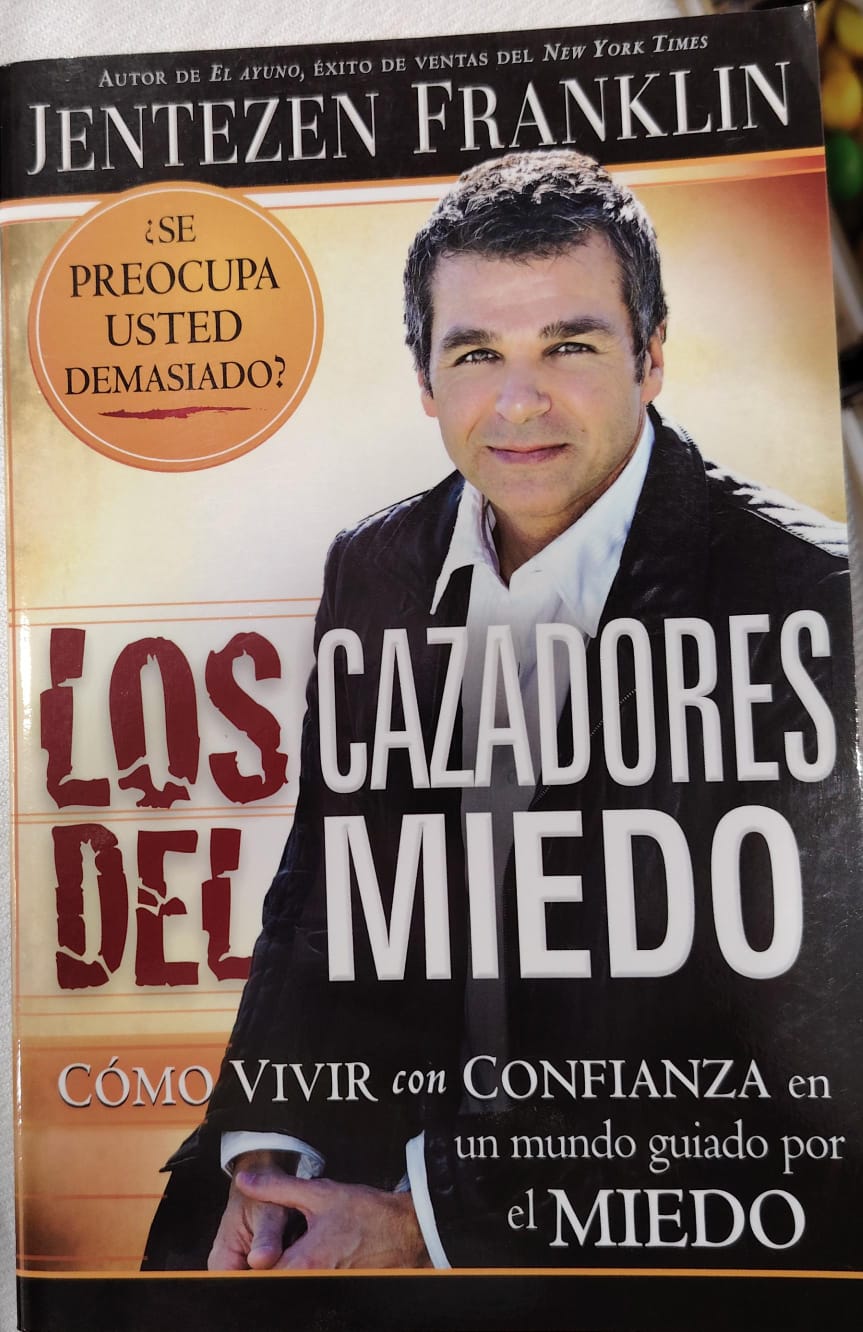 LOS CAZADORES DEL MIEDO